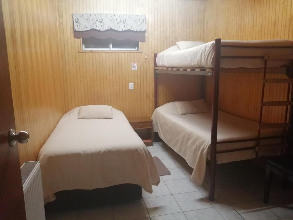 Hostal Copiapo Puerto Montt Kültér fotó