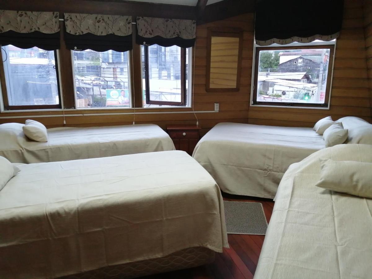 Hostal Copiapo Puerto Montt Szoba fotó